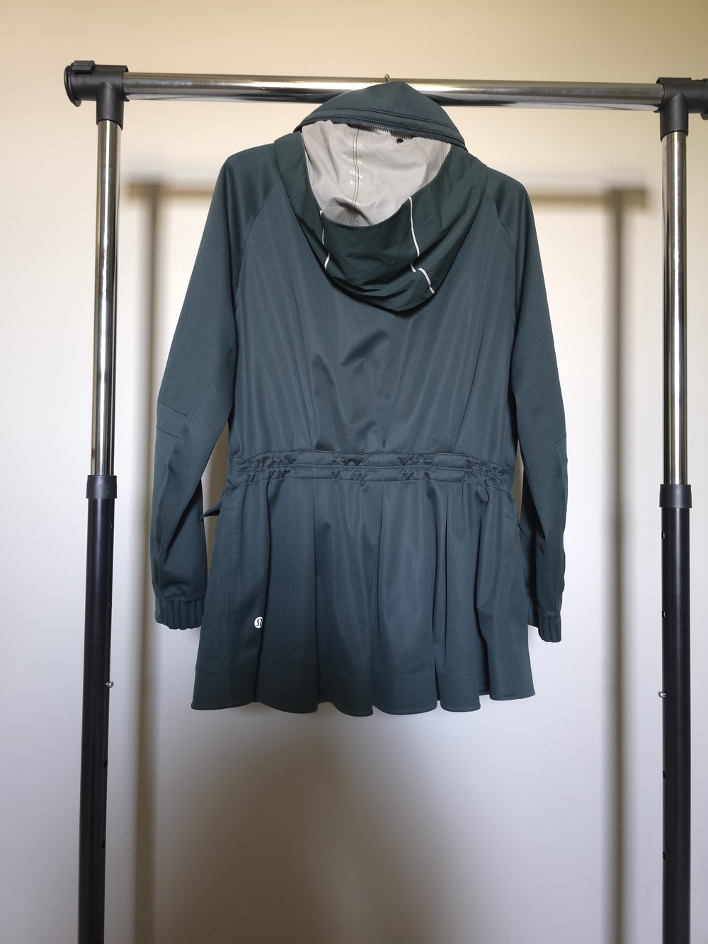 Lululemon &go Cityfarer Anorak Jacket in Dark Fuel